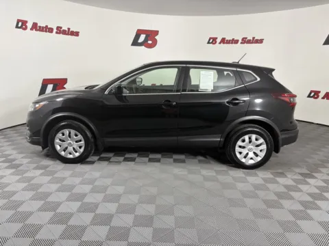 Another view of 2020 Nissan Rogue Sport S for sale in Des Arc, AR at D3 Auto Sales - Des Arc, AR