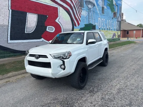 Photos of 2020 Toyota 4Runner for sale in Des Arc, AR at D3 Auto Sales - Des Arc, AR
