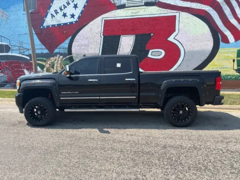 Another view of 2016 GMC Sierra 2500HD Denali for sale in Des Arc, AR at D3 Auto Sales - Des Arc, AR