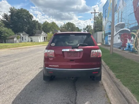 More photos of 2011 GMC Acadia SLT-2 at D3 Auto Sales - Des Arc, AR, AR
