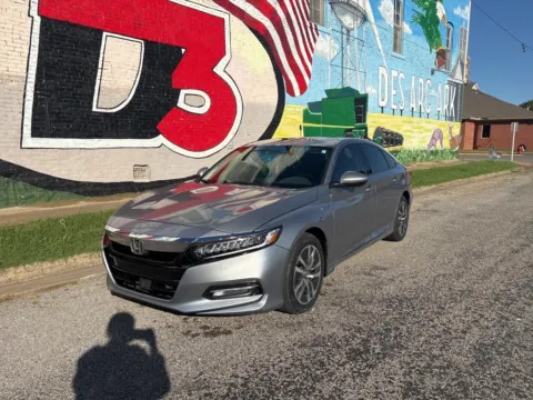 Photos of 2020 Honda Accord Hybrid Touring for sale in Des Arc, AR at D3 Auto Sales - Des Arc, AR