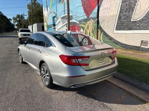 More photos of 2020 Honda Accord Hybrid Touring at D3 Auto Sales - Des Arc, AR, AR