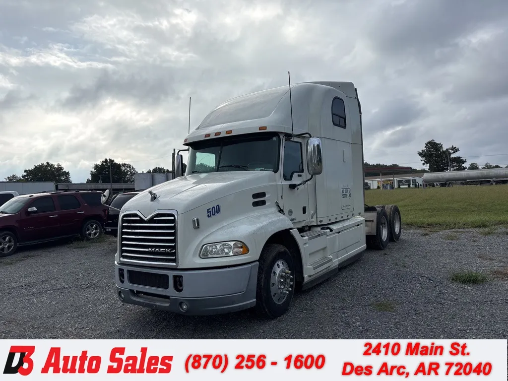 2015 Mack Pinnacle for sale in Des Arc, AR