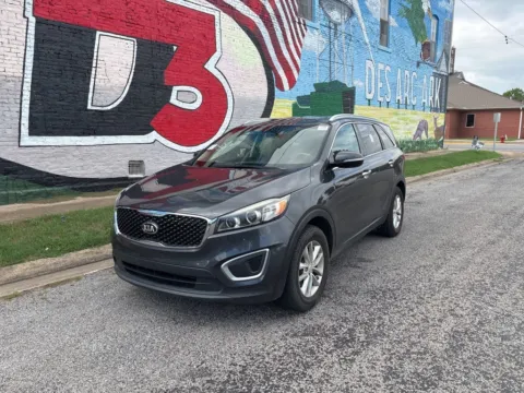 Photos of 2017 Kia Sorento LX for sale in Des Arc, AR at D3 Auto Sales - Des Arc, AR