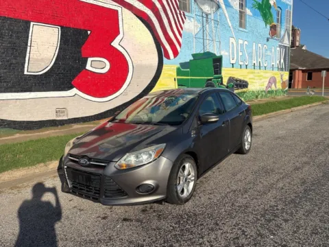 Photos of 2014 Ford Focus SE for sale in Des Arc, AR at D3 Auto Sales - Des Arc, AR