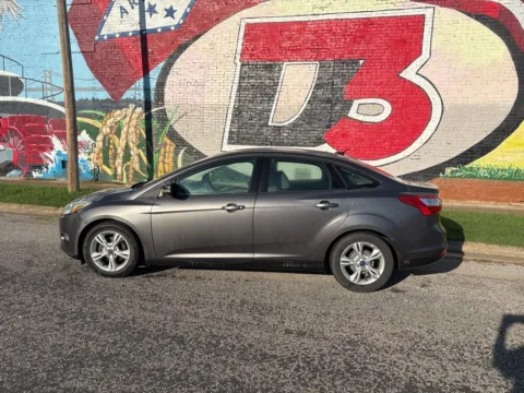 Another view of 2014 Ford Focus SE for sale in Des Arc, AR at D3 Auto Sales - Des Arc, AR