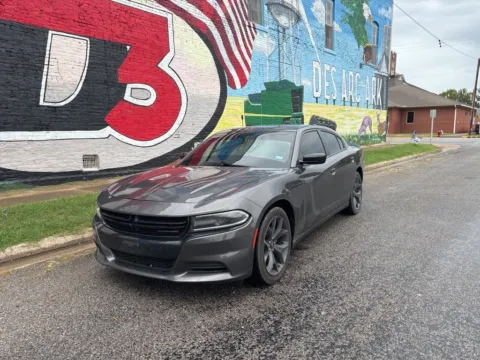 Photos of 2020 Dodge Charger SXT for sale in Des Arc, AR at D3 Auto Sales - Des Arc, AR