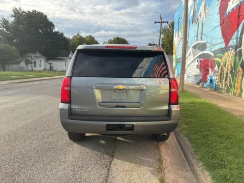 More photos of 2018 Chevrolet Tahoe LT at D3 Auto Sales - Des Arc, AR, AR