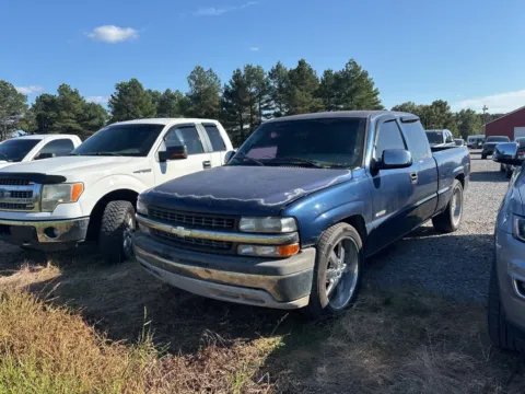 Another view of 2000 Chevrolet Silverado 1500 LS for sale in Des Arc, AR at D3 Auto Sales - Des Arc, AR