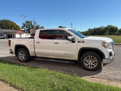 More photos of 2021 GMC Sierra 1500 SLT at D3 Auto Sales - Des Arc, AR, AR
