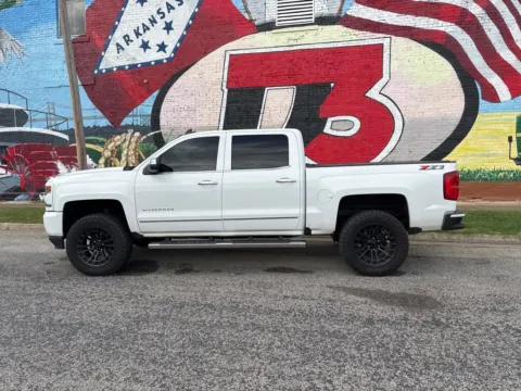 Another view of 2018 Chevrolet Silverado 1500 LTZ for sale in Des Arc, AR at D3 Auto Sales - Des Arc, AR