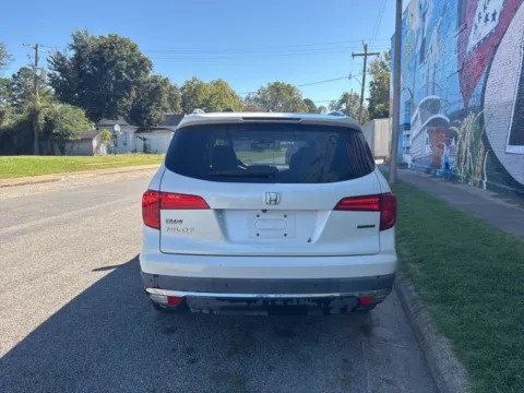 More photos of 2016 Honda Pilot Touring at D3 Auto Sales - Des Arc, AR, AR