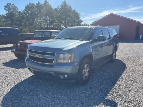 More photos of 2008 Chevrolet Suburban 1500 LT at D3 Auto Sales - Des Arc, AR, AR
