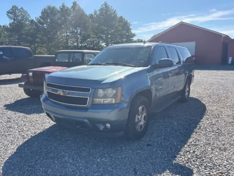 More photos of 2008 Chevrolet Suburban 1500 LT at D3 Auto Sales - Des Arc, AR, AR