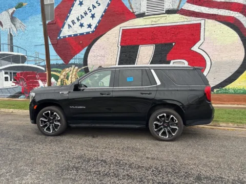 Another view of 2022 GMC Yukon SLE for sale in Des Arc, AR at D3 Auto Sales - Des Arc, AR