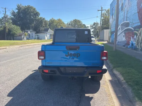 More photos of 2021 Jeep Gladiator Sport at D3 Auto Sales - Des Arc, AR, AR