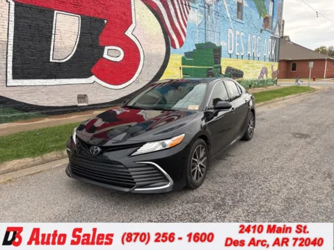 Green 2022 Toyota Camry XLE for sale in Des Arc, AR