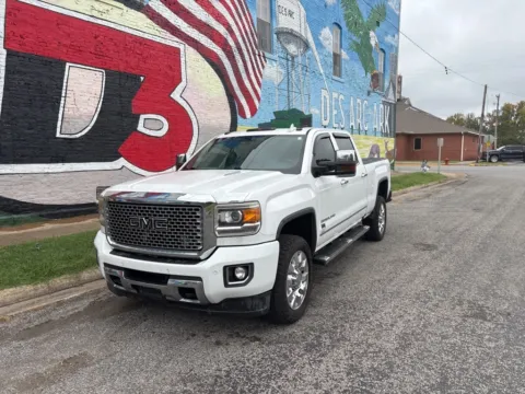 Photos of 2016 GMC Sierra 2500HD Denali for sale in Des Arc, AR at D3 Auto Sales - Des Arc, AR