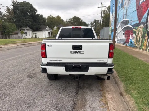 More photos of 2016 GMC Sierra 2500HD Denali at D3 Auto Sales - Des Arc, AR, AR