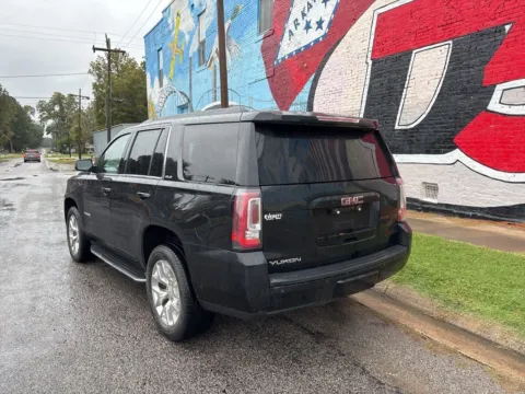 More photos of 2017 GMC Yukon SLE at D3 Auto Sales - Des Arc, AR, AR