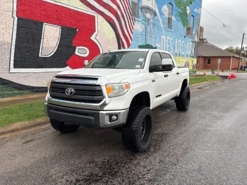Photos of 2015 Toyota Tundra for sale in Des Arc, AR at D3 Auto Sales - Des Arc, AR