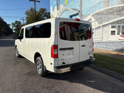 More photos of 2015 Nissan NV Passenger SL at D3 Auto Sales - Des Arc, AR, AR