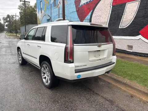 More photos of 2017 Cadillac Escalade Premium Luxury at D3 Auto Sales - Des Arc, AR, AR