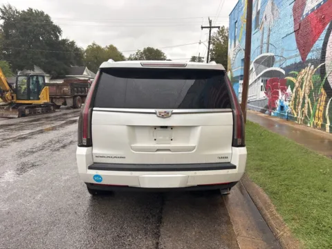 More photos of 2017 Cadillac Escalade Premium Luxury at D3 Auto Sales - Des Arc, AR, AR