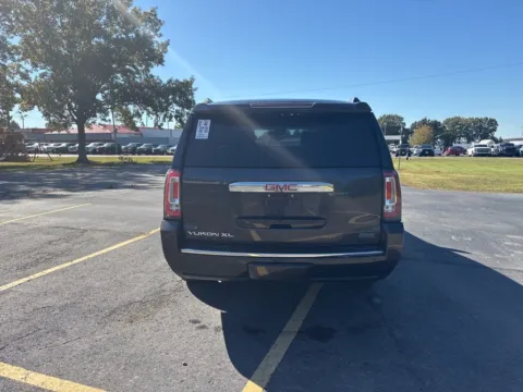 More photos of 2016 GMC Yukon XL Denali at D3 Auto Sales - Des Arc, AR, AR