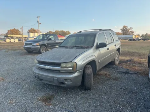 More photos of 2002 Chevrolet TrailBlazer LS at D3 Auto Sales - Des Arc, AR, AR