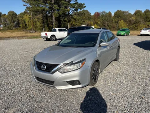 More photos of 2018 Nissan Altima 2.5 SV at D3 Auto Sales - Des Arc, AR, AR