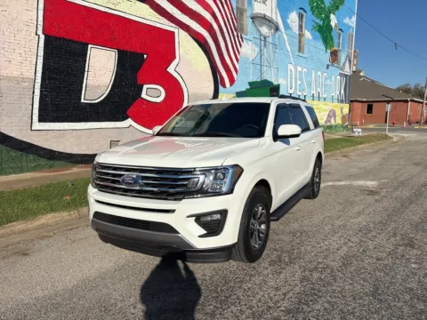 Photos of 2020 Ford Expedition XLT for sale in Des Arc, AR at D3 Auto Sales - Des Arc, AR