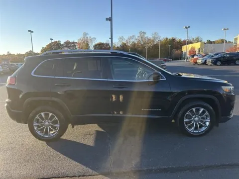 Another view of 2020 Jeep Cherokee Altitude for sale in Danville, VA at Blackwell Chrysler Dodge Jeep Ram Fiat Kia