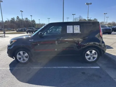More photos of 2019 Kia Soul at Blackwell Chrysler Dodge Jeep Ram Fiat Kia, VA
