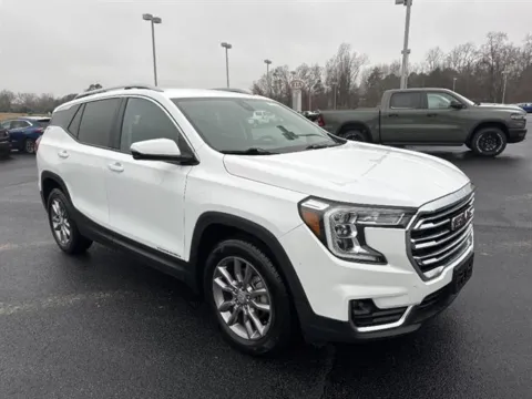 White 2023 GMC Terrain SLT for sale in Danville, VA