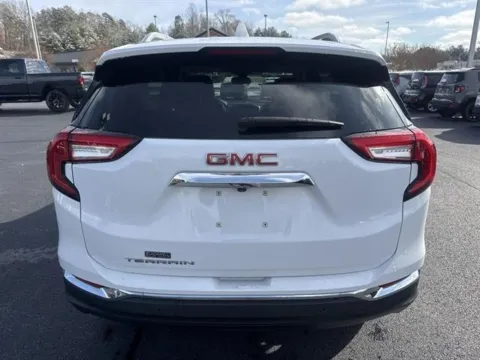 More photos of 2022 GMC Terrain SLT at Blackwell Chrysler Dodge Jeep Ram Fiat Kia, VA