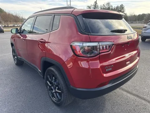 More photos of 2026 Jeep Compass Latitude Altitude at Blackwell Chrysler Dodge Jeep Ram Fiat Kia, VA