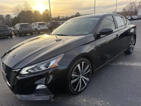 Another view of 2020 Nissan Altima 2.5 SR for sale in Danville, VA at Blackwell Chrysler Dodge Jeep Ram Fiat Kia