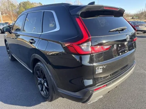 More photos of 2024 Honda CR-V Hybrid Sport-L at Blackwell Chrysler Dodge Jeep Ram Fiat Kia, VA