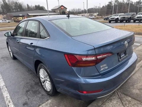 More photos of 2019 Volkswagen Jetta 1.4T S at Blackwell Chrysler Dodge Jeep Ram Fiat Kia, VA