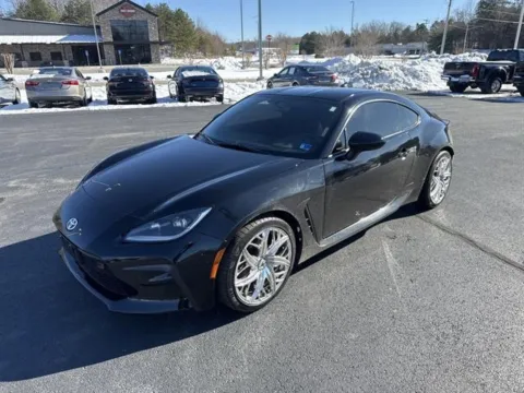 More photos of 2022 Toyota GR86 at Blackwell Chrysler Dodge Jeep Ram Fiat Kia, VA