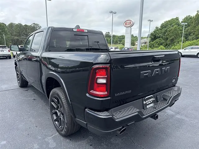 2026 RAM 1500 Laramie - Photo 4