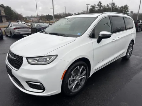 Another view of 2026 Chrysler Pacifica Pinnacle for sale in Danville, VA at Blackwell Chrysler Dodge Jeep Ram Fiat Kia