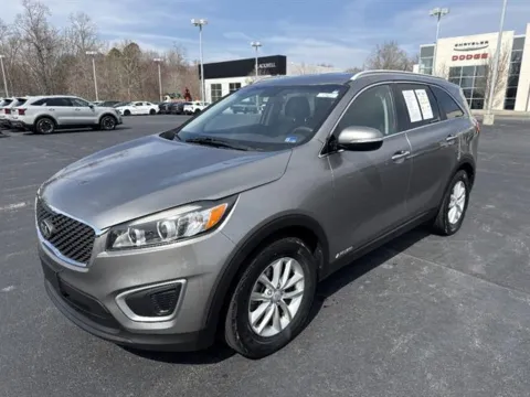 Another view of 2016 Kia Sorento LX Plus V6 for sale in Danville, VA at Blackwell Chrysler Dodge Jeep Ram Fiat Kia