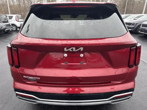 More photos of 2023 Kia Sorento S at Blackwell Chrysler Dodge Jeep Ram Fiat Kia, VA
