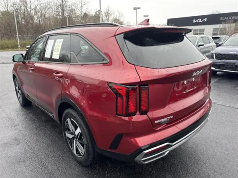 More photos of 2023 Kia Sorento S at Blackwell Chrysler Dodge Jeep Ram Fiat Kia, VA
