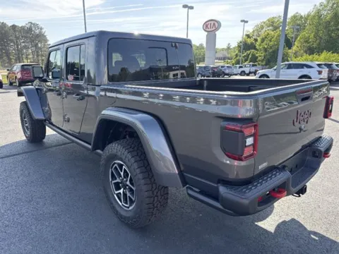 More photos of 2026 Jeep Gladiator Rubicon 4x4 at Blackwell Chrysler Dodge Jeep Ram Fiat Kia, VA