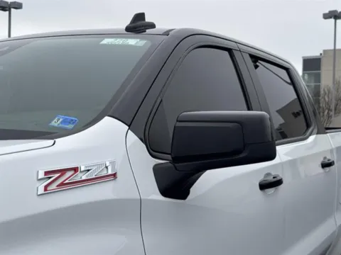 More photos of 2022 Chevrolet Silverado 1500 LT Trail Boss at Blackwell Chrysler Dodge Jeep Ram Fiat Kia, VA