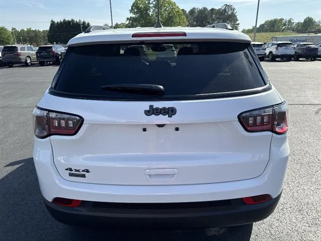 2026 Jeep Compass Latitude Altitude - Photo 5