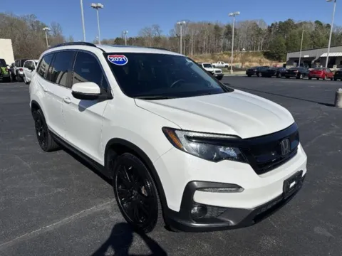 White 2021 Honda Pilot SE for sale in Danville, VA